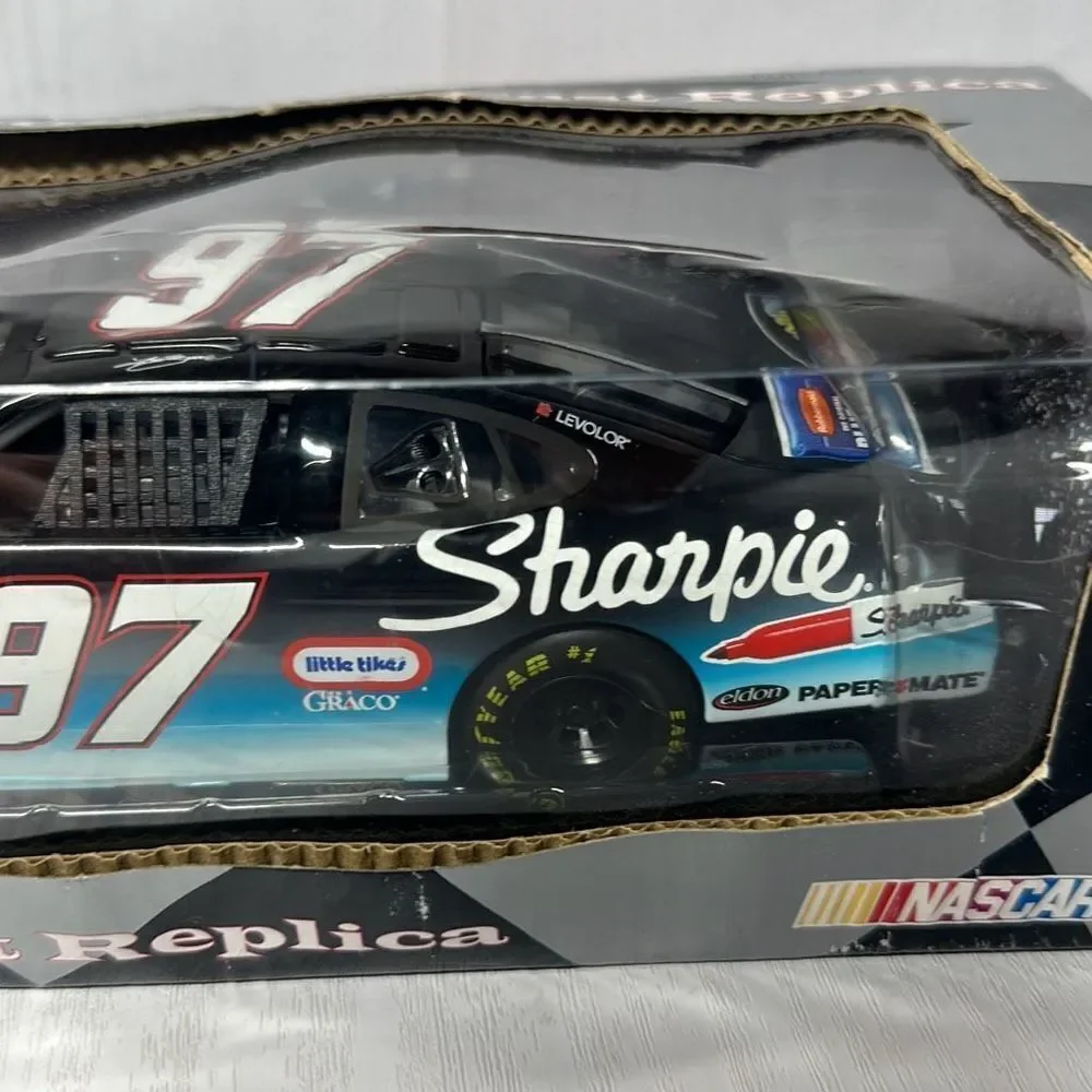 2002 Kurt Busch #97 Rubbermaid 1:24 Team‎ Caliber